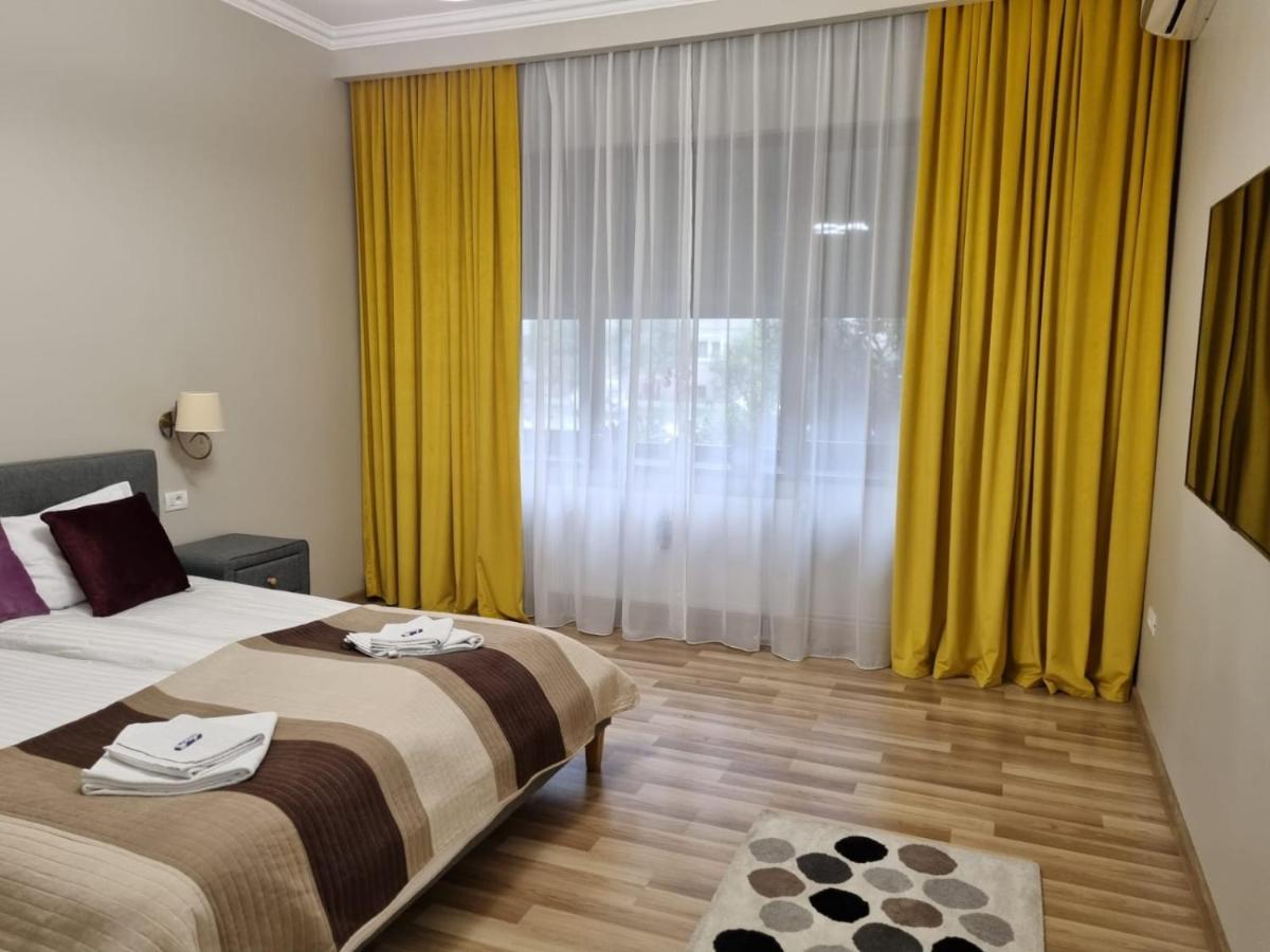City Center Dream Apartment 티미쇼아라 외부 사진