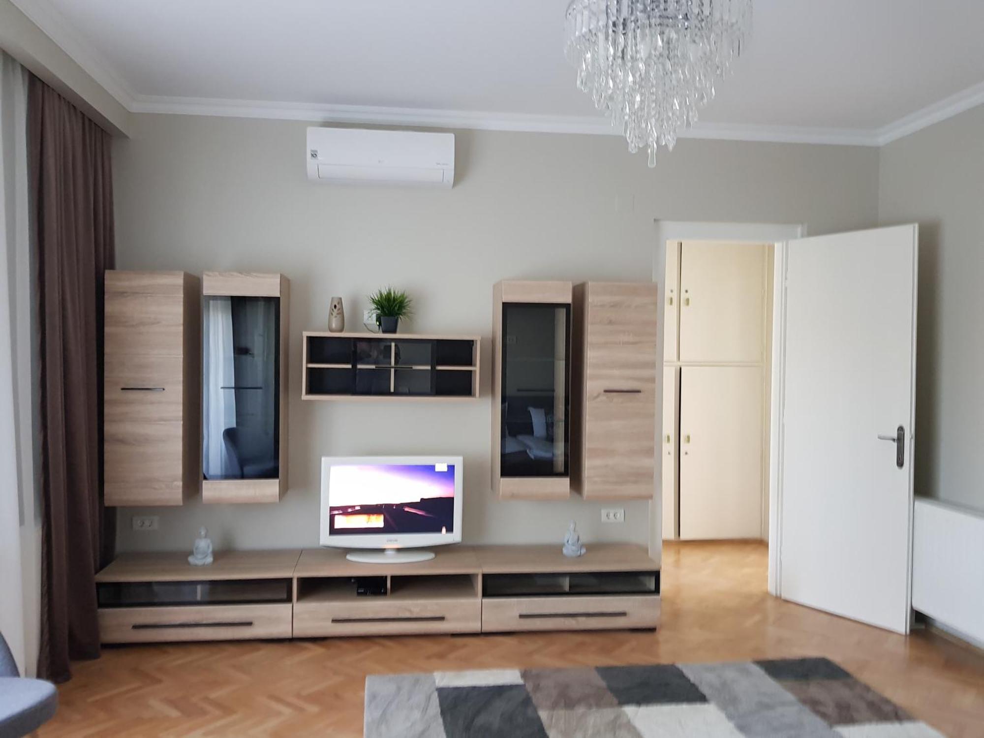 City Center Dream Apartment 티미쇼아라 외부 사진