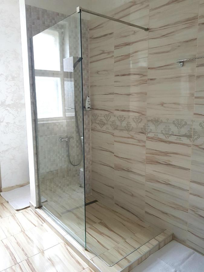 City Center Dream Apartment 티미쇼아라 외부 사진